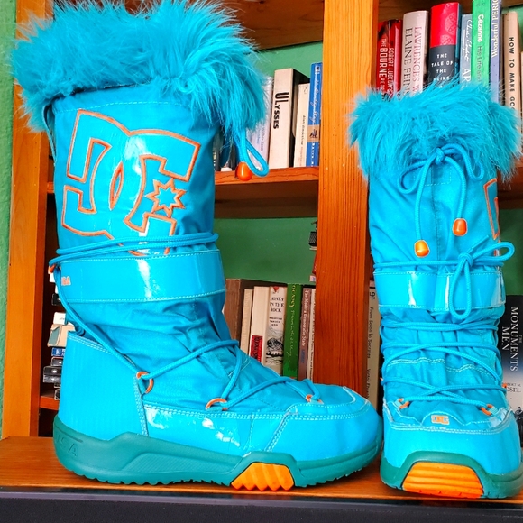 DC Shoes - 🩵🧡Rare Turquoise Dc Chalet Winter Boots Large🩵🧡